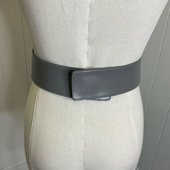 Vintage Mervyn’s Genuine Leather Women’s Small Wide Neck Belt Silver Tan - Picture 5 of 8